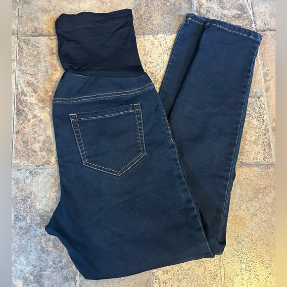Liz Lange for Target Denim - Maternity jeans size small
